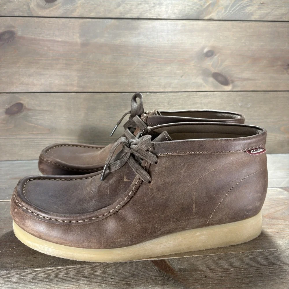 clarks stinson mens size 10.5 shoes brown leather comfort chukka boots